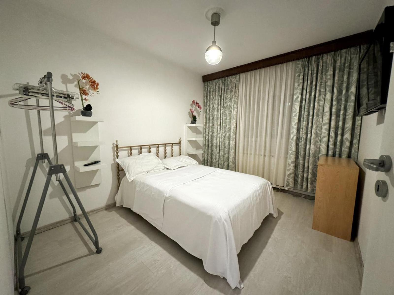 Premium White House Apartment